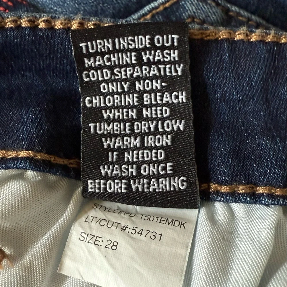 Ashley Mason Dark Blue Embroidered Jean Shorts Size 28 Raw Hem Boho - Picture 6 of 9